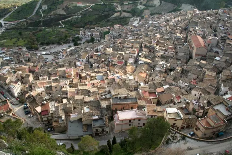 Caltabellotta (c) dago